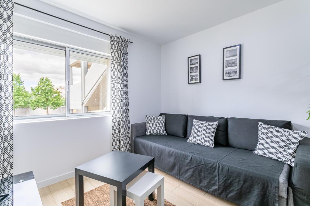 House Black & White Apartment Lisabona Exterior foto