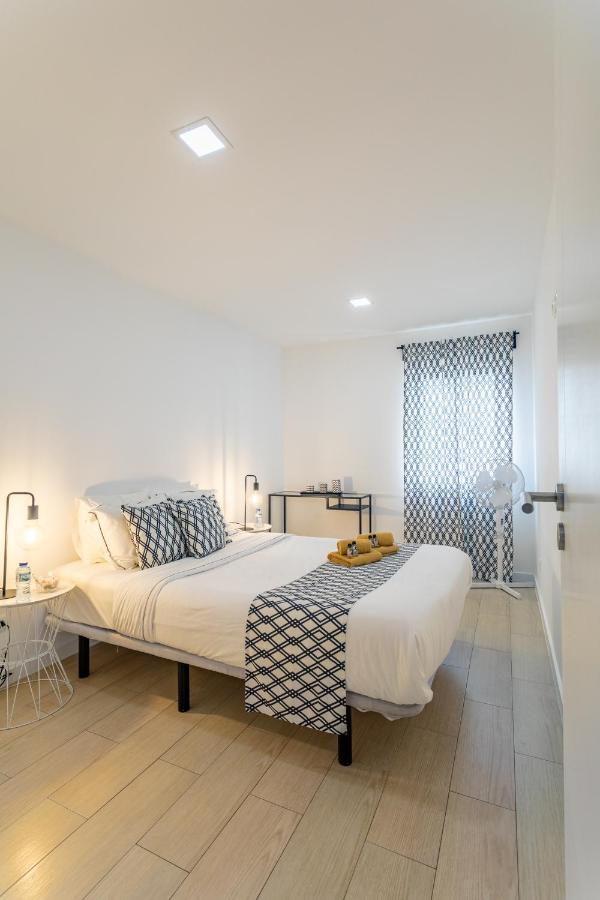House Black & White Apartment Lisabona Exterior foto